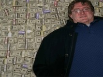 Steam收购估值达400–700亿美元,但反垄断壁垒使其几无实现可能