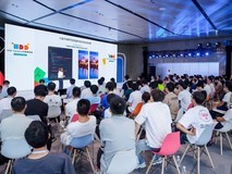 百余名开发者齐聚成都HDD解锁 HarmonyOS 7新特性