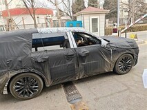 理想L9换代内饰曝光:取消安全驾驶屏,2026年上市售价不变