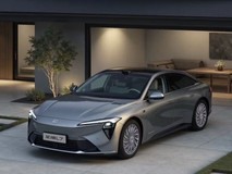 对比小鹏P7+小米SU7汉DM-i,20万左右首选别克至境L7