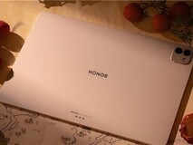 2025年电竞平板圈炸了?这台新品或成重度玩家「刚需」