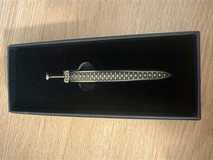武汉天河机场设提示牌:越王勾践剑文创禁随身登机