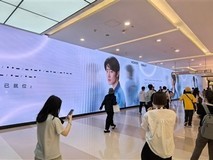 荣耀600系列5月发布:肖战代言,四城地标预热,影像与AI交互全面升级