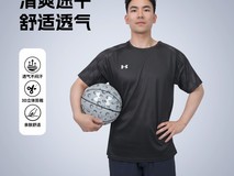 安德玛男短袖T恤71元抢