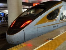 2025年前10月铁路旅客发送量达39.5亿人次创历史新高