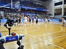 从“苏超”总决赛出圈,到多地揭幕战“标配”:当虹机器人摄像师多场景落地