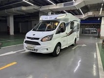 2020款福特全顺V362房车:国六汽油动力+全电水电系统+多功能生活舱