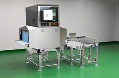 守住2026年食品安全底线:X光异物检测机的认证、防护与场景适配
