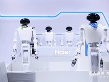 海尔AI家庭机器人亮相2026世界机器人大会