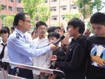 警企社三方携手 九号电动车与安徽六安裕安交警送安全:讲座+检修+赠头盔