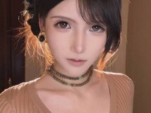 抖音Cosplayer佑真素颜神似蒂法引热议,高还原度Cosplay引爆全网