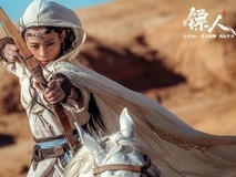 镖人换角风波:陈丽君11天补拍阿育娅,越剧武生惊艳银幕