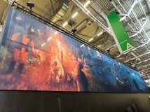 巫师3新资料片旧时曲海报全貌曝光,篝火仪式暗藏北欧春日文化隐喻