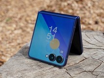 小折叠屏手机遇冷:两大品牌退场,市场加速向大折叠与阔折叠转型