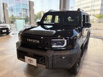 全新一代丰田FJ酷路泽回归:紧凑硬派设计+经典越野配置