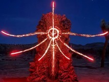 神秘雕像现身沙漠引爆游戏圈猜想