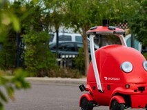 DoorDash推自研送餐机器人Dot