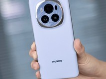 荣耀“跳水王”，16GB+512GB下跌3000元，100倍变焦+卫星通信