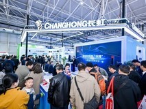 长虹首发基于开源鸿蒙的原生交互大屏系统