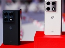 带3倍潜望长焦折叠手机推荐,联想moto razr Fold远摄利器