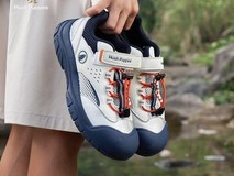 拼多多百亿补贴!暇步士男童透气运动鞋