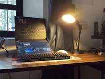 网友为摆拍倒置游戏本致铰链全断,借机受损或需高额赔偿