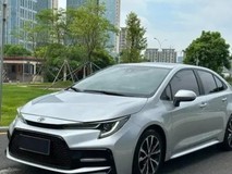 丰田雷凌升级款亮相:轴距加长、换装2.0L动力