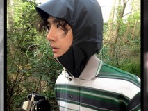 王一博巴黎时装周 手持尼康经典F3胶片相机
