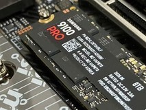SSD高温主因非散热片不足,而是机箱风道不畅致冷空气无法抵达M.2插槽