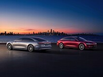 鸿蒙智行享界12月交付目标破万,享界以“科技豪华”刺穿BBA防线