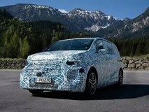 奔驰全新纯电MPV VLE谍照曝光,2026年有望入华