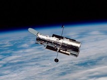 哈勃望远镜将退役:仅剩2个陀螺仪