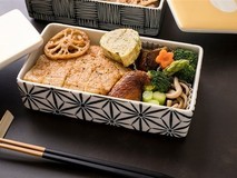 预制菜定义之争:罗永浩与西贝激辩引发公众热议