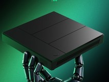 泽文手作Z5PRO 正式发布:骁龙8Gen2+ 自研ZEWENOS重新定义游戏体验天花板