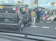 “老头乐”车队欲上高速被劝返