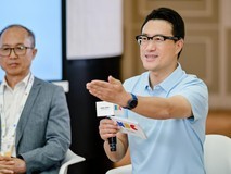 五年温情坚守,在HDC2026湖畔对谈,看见小艺无障碍技术的科技温度