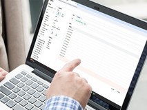 AI驱动数字基建:管家婆iShop赋能中小微企业重构经营逻辑