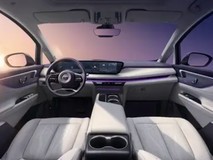 别克发布2025款GL8陆尊PHEV内饰官图,配备双色内饰与豪华配置