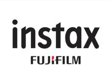 富士胶片将于 2026 年将 Instax 胶片产量扩大 10%