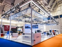 华宇极钠S钠电池重磅发布,雅迪华宇电池以通配性破解钠电落地难题