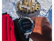 冰原之上,腕间领航:汗斯与华为WATCH Ultimate 2的\