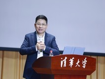 鸿蒙公开课2025年度观察:解码万物智联时代的生态突围