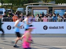 直击太湖9号公路系列赛:九号车队成“显眼包”,这才是打开马拉松的正确方式