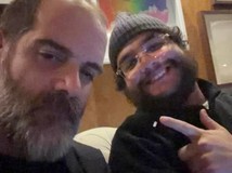 山姆·豪瑟近照意外曝光,GTA6掌舵者低调现身引全球玩家热议