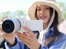 2025视频机首选:佳能R50V,6K 超采样+竖屏优化,创作者的双修神器