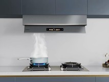 卡萨帝厨电发明行业最薄全嵌烟机,京东高端第一