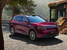 新款M7升级亮相:设计更精致,内饰科技感全面提升