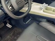 全新奇瑞QQ3纯电回归,经典重塑都市出行新选择