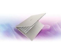 高颜值笔记本开箱:联想YOGA带来14寸工艺精品