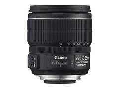 镜头里的真相：为新闻摄影量身打造的四款中端变焦